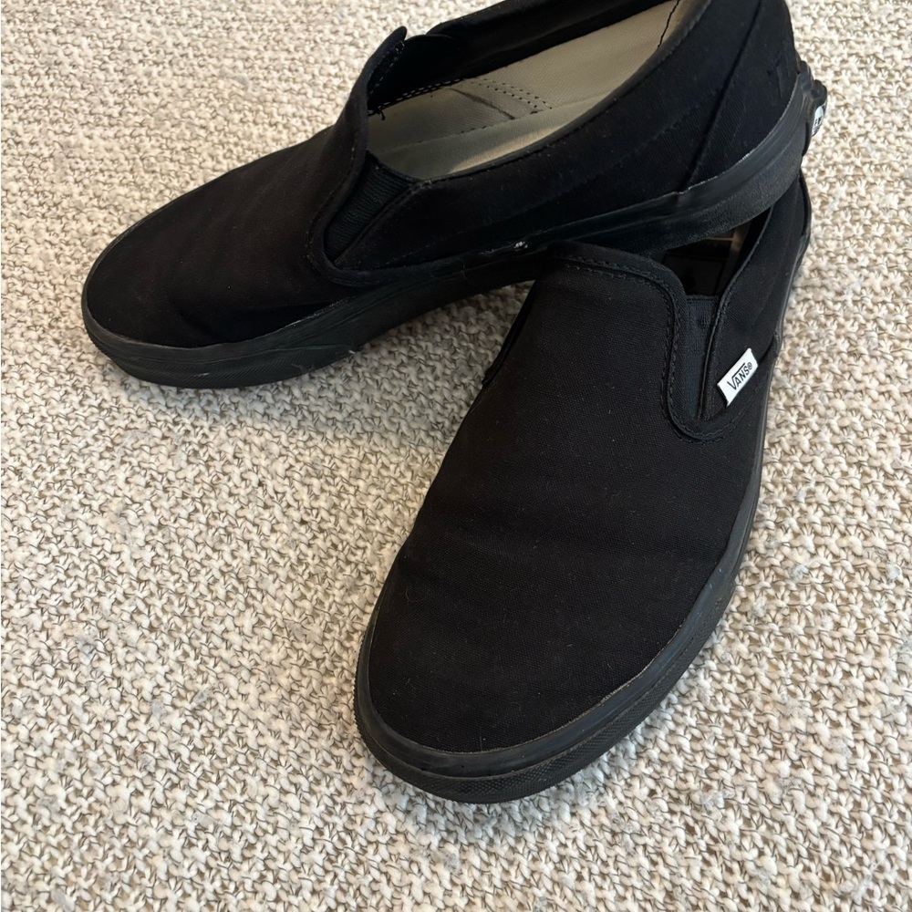 Vans Men's Black Slip-On 9.5 Wide